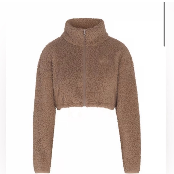 SKIMS NWT Dessert Teddy High Fleece Crop Zip Up - Picture 3 of 8